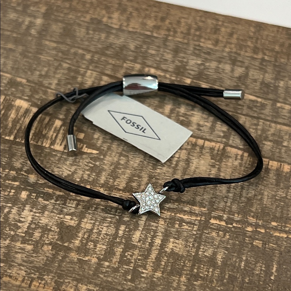⭐️Cute. Fossil Adjustable. Bracelet.